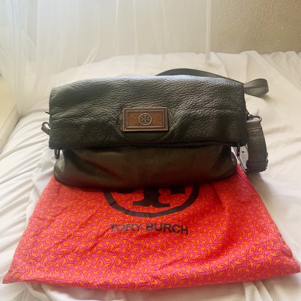 Tory Burch Gray Metallic Silver Crossbody Bag